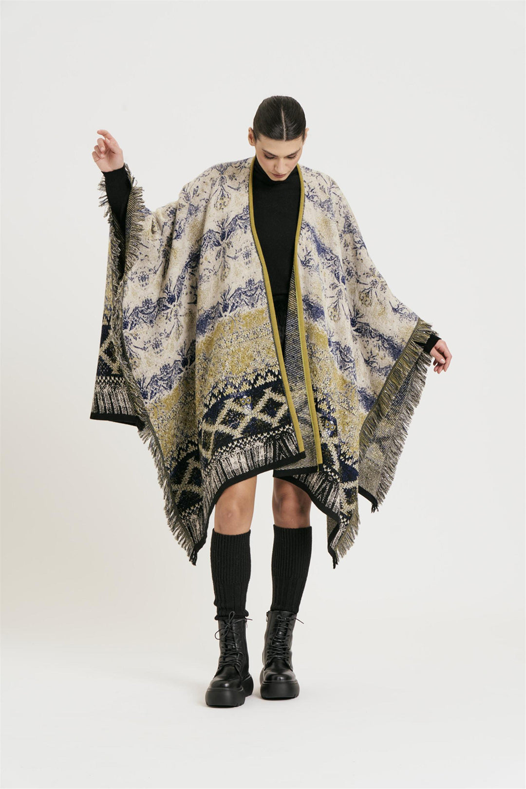 Cozy Geometric Pancho