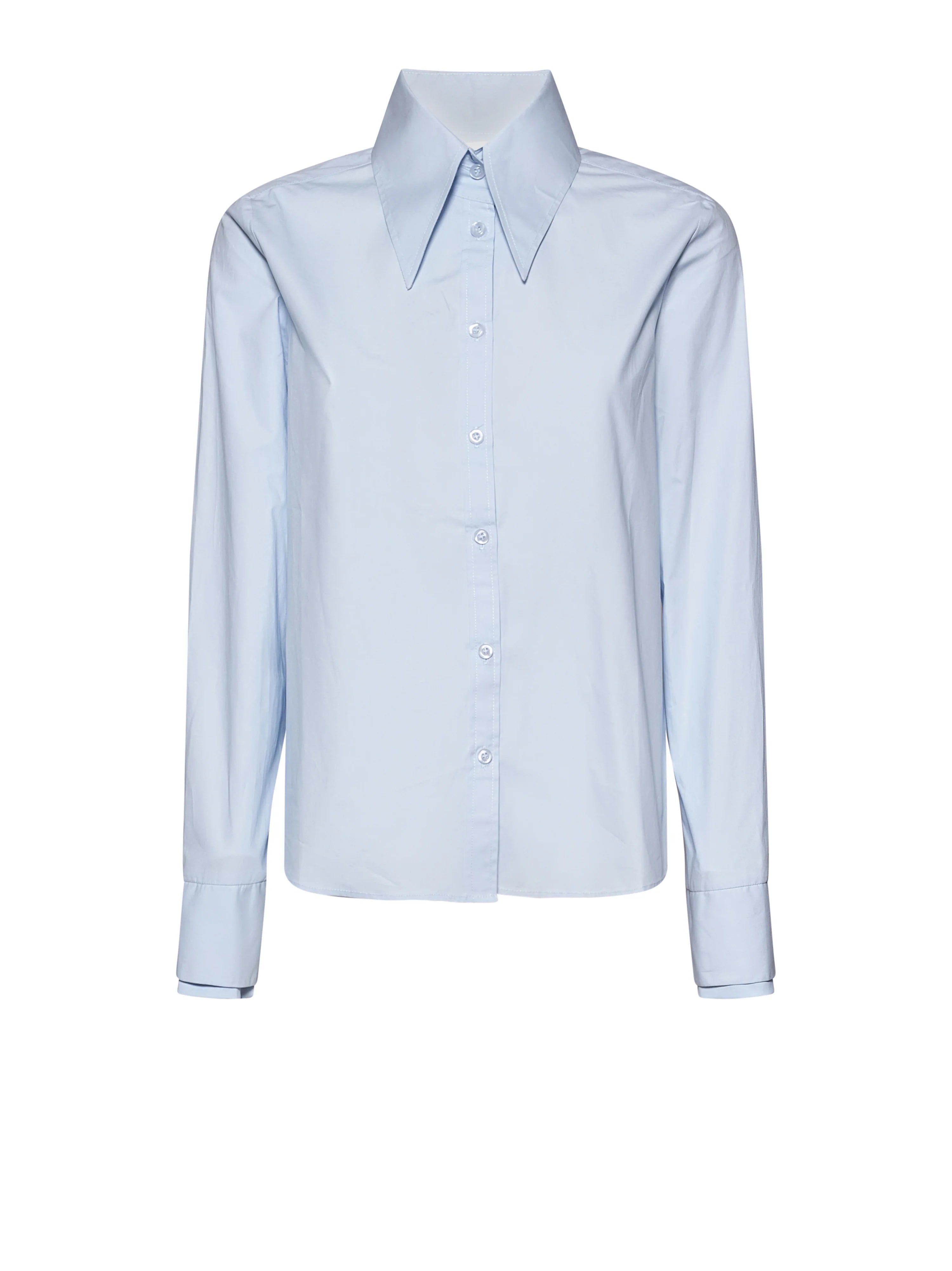 Essential shirt with a refined design