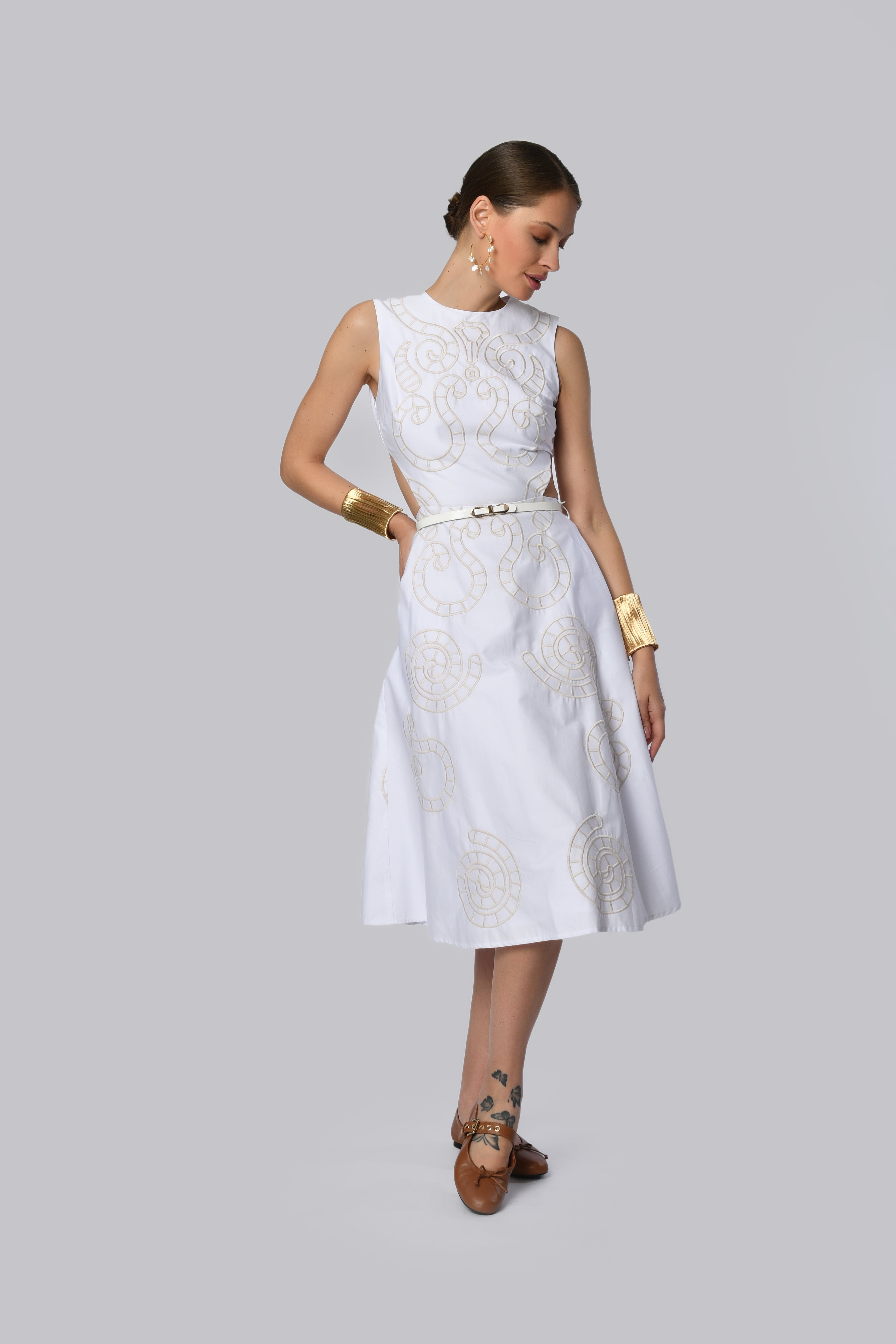 Elegant White Lace Midi Dress