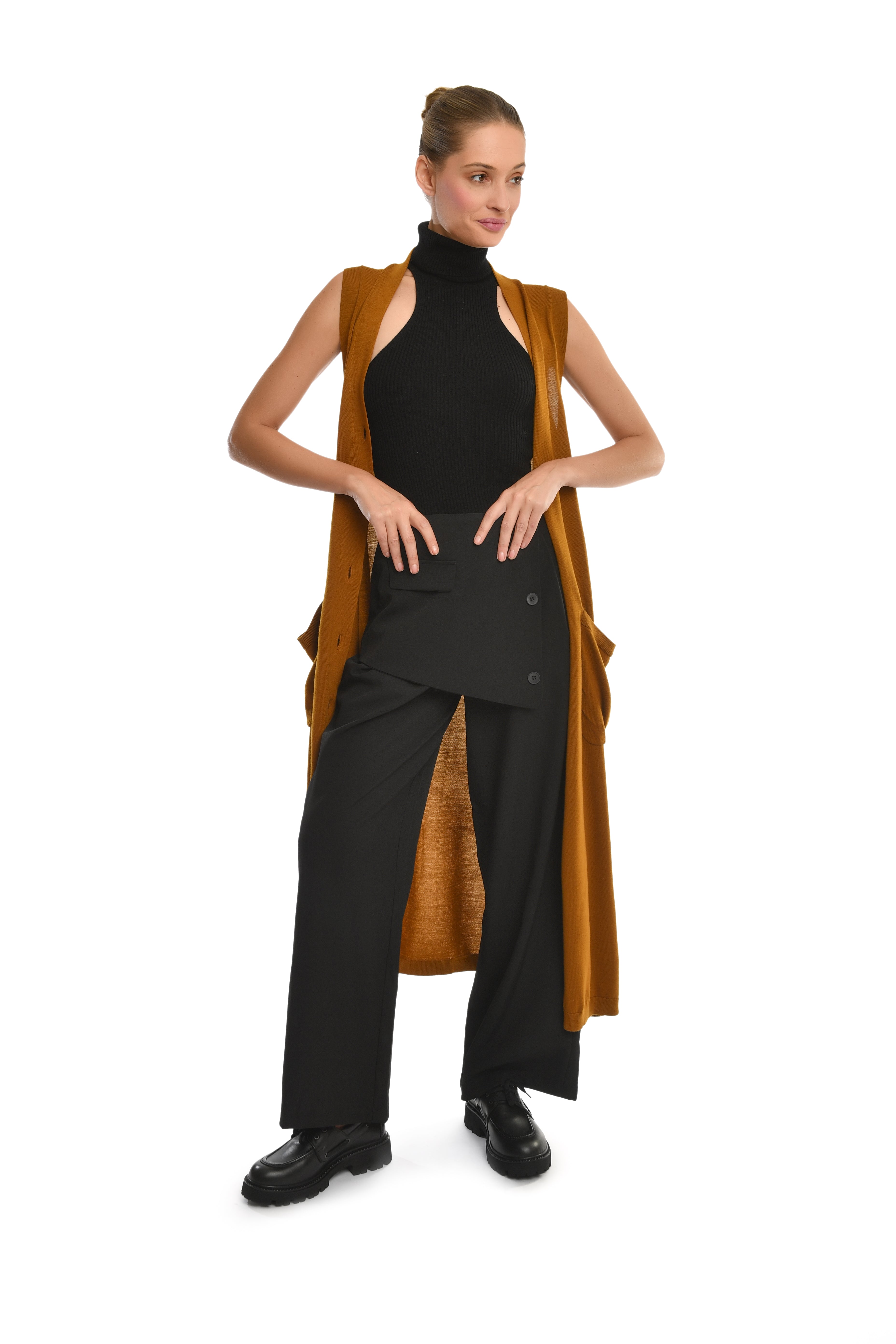 Sleeveless Drape Coat