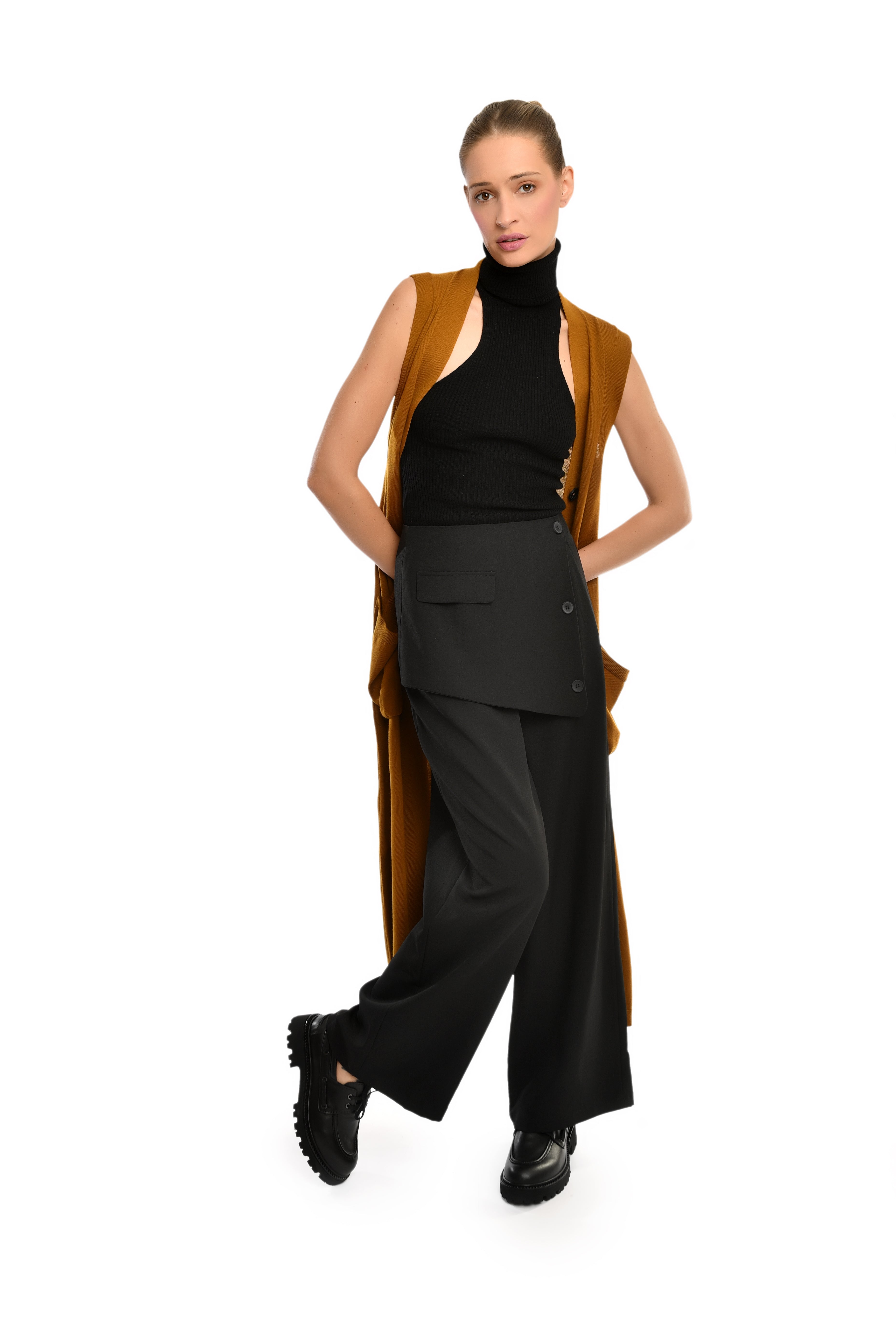 Sleeveless Turtleneck