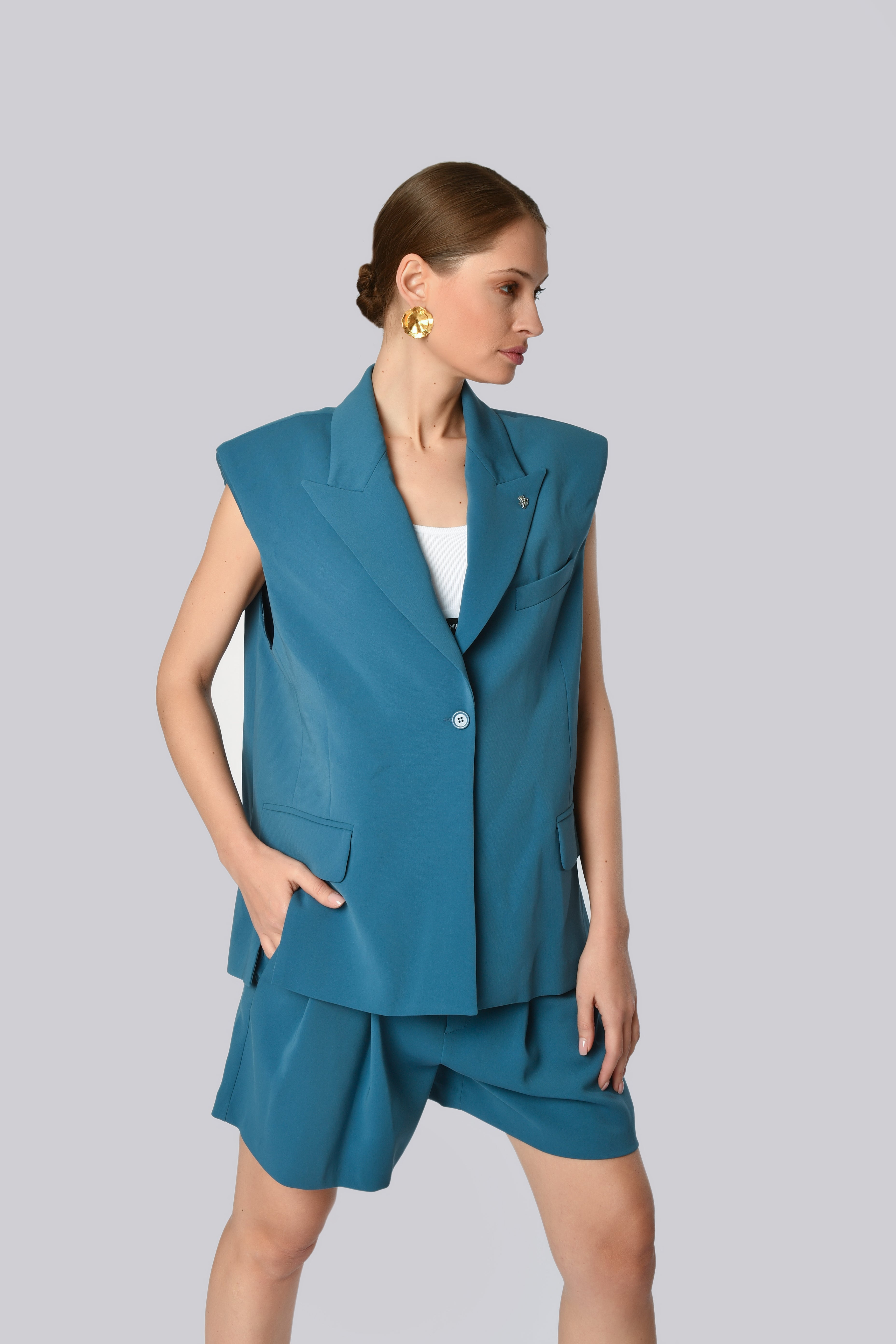 Sleeveless Blazer