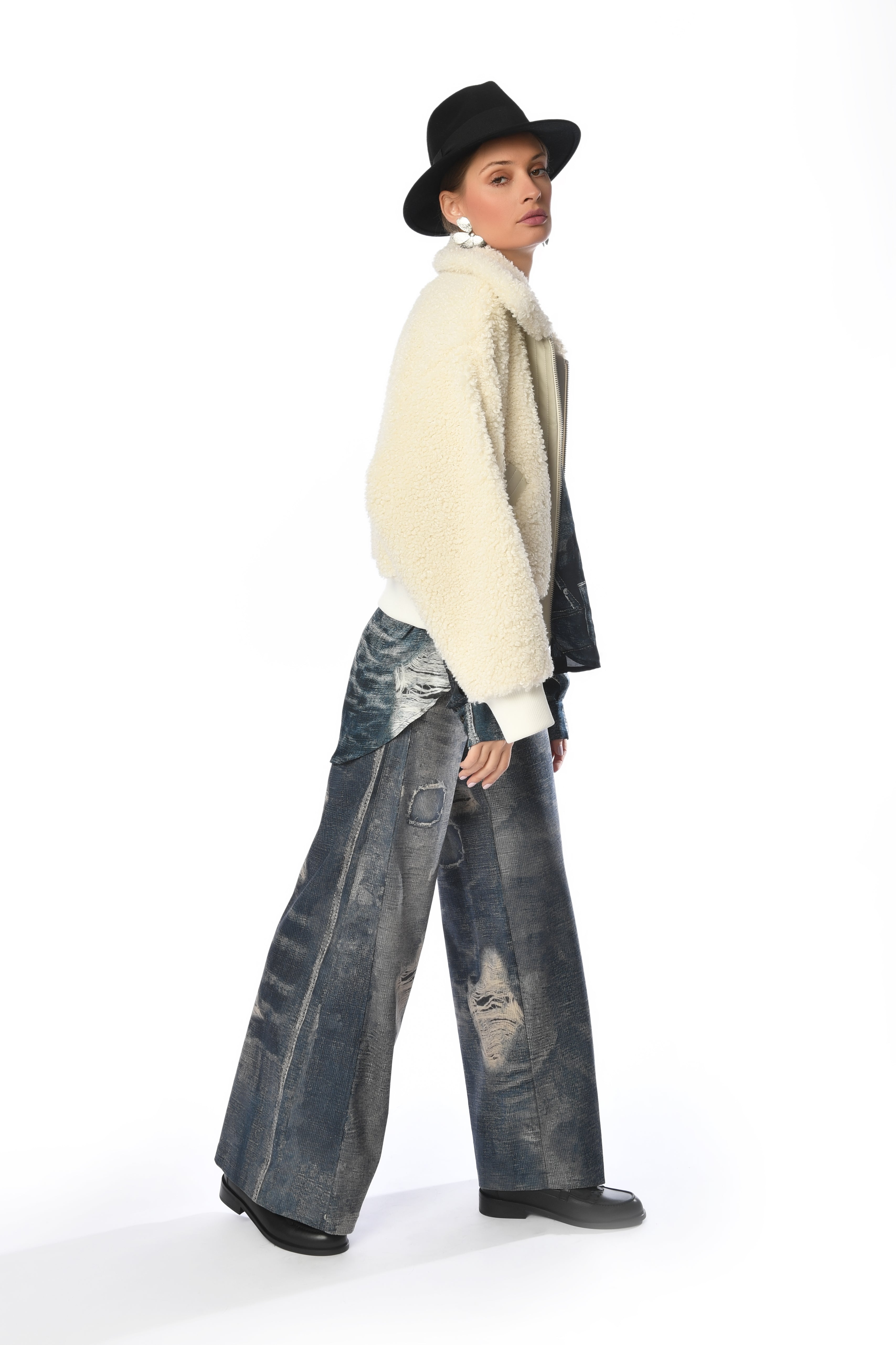 Trendy Denim Jeans