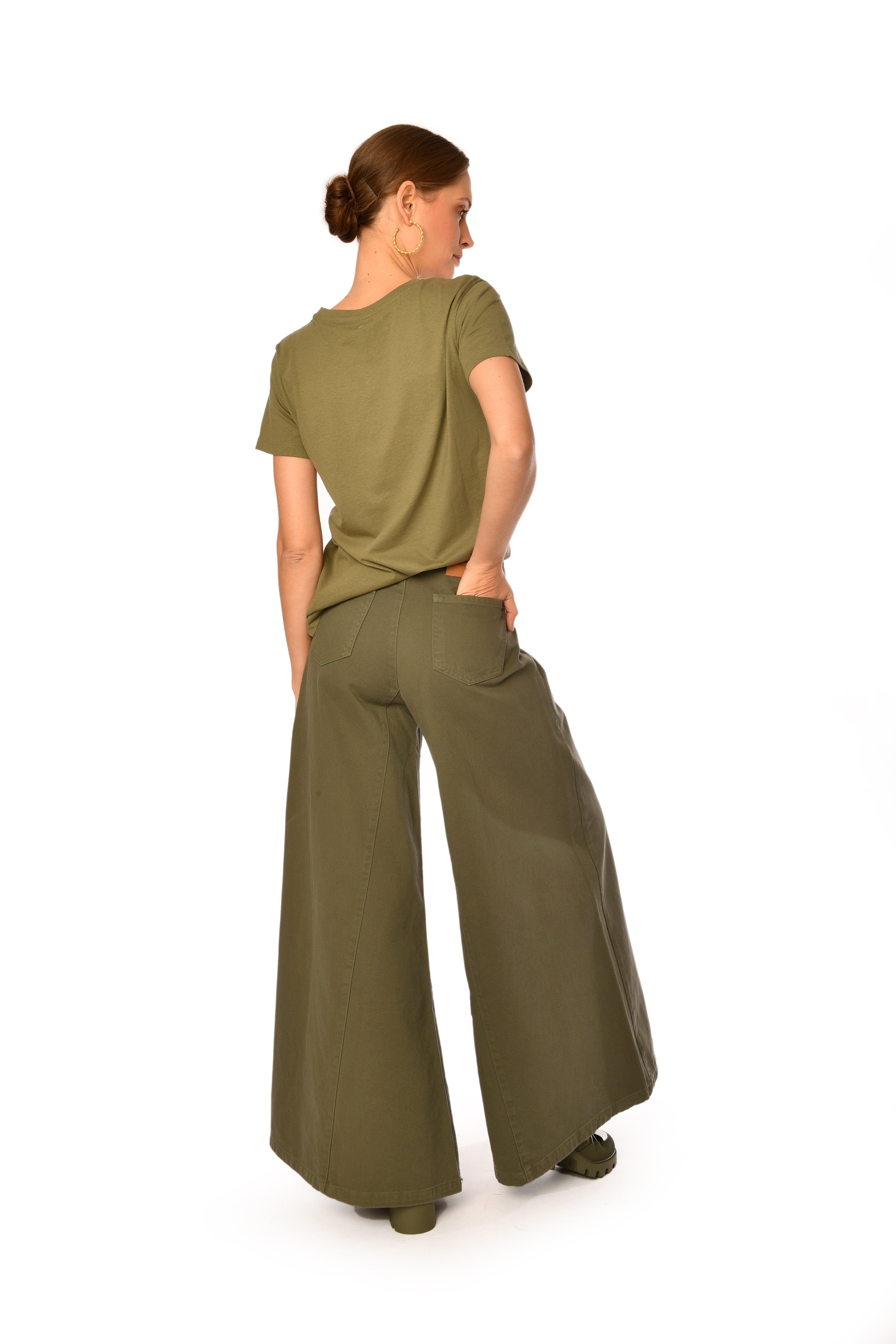 Wide Legs Trousers