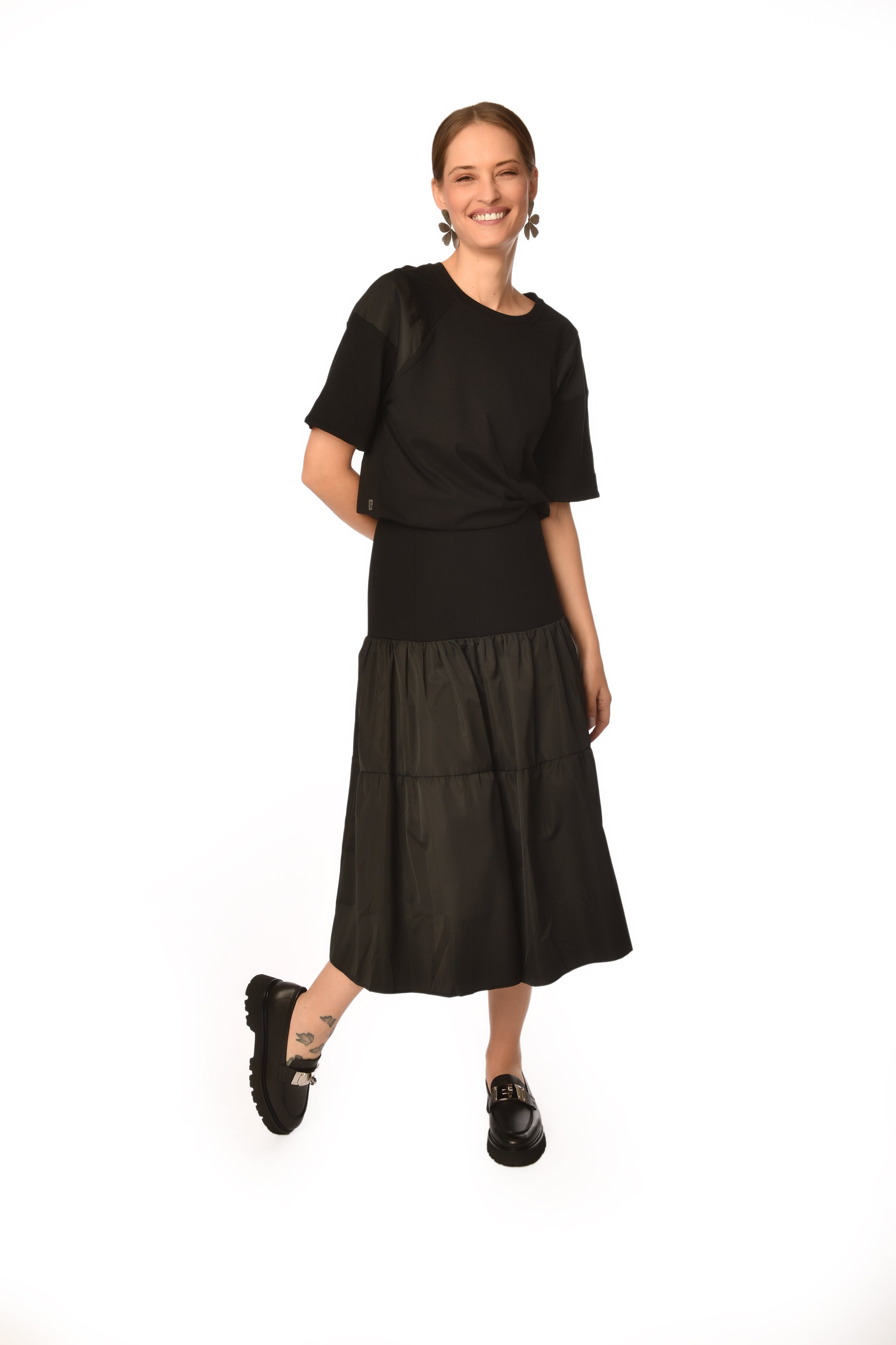 High- Waisted Voluminous Skirt
