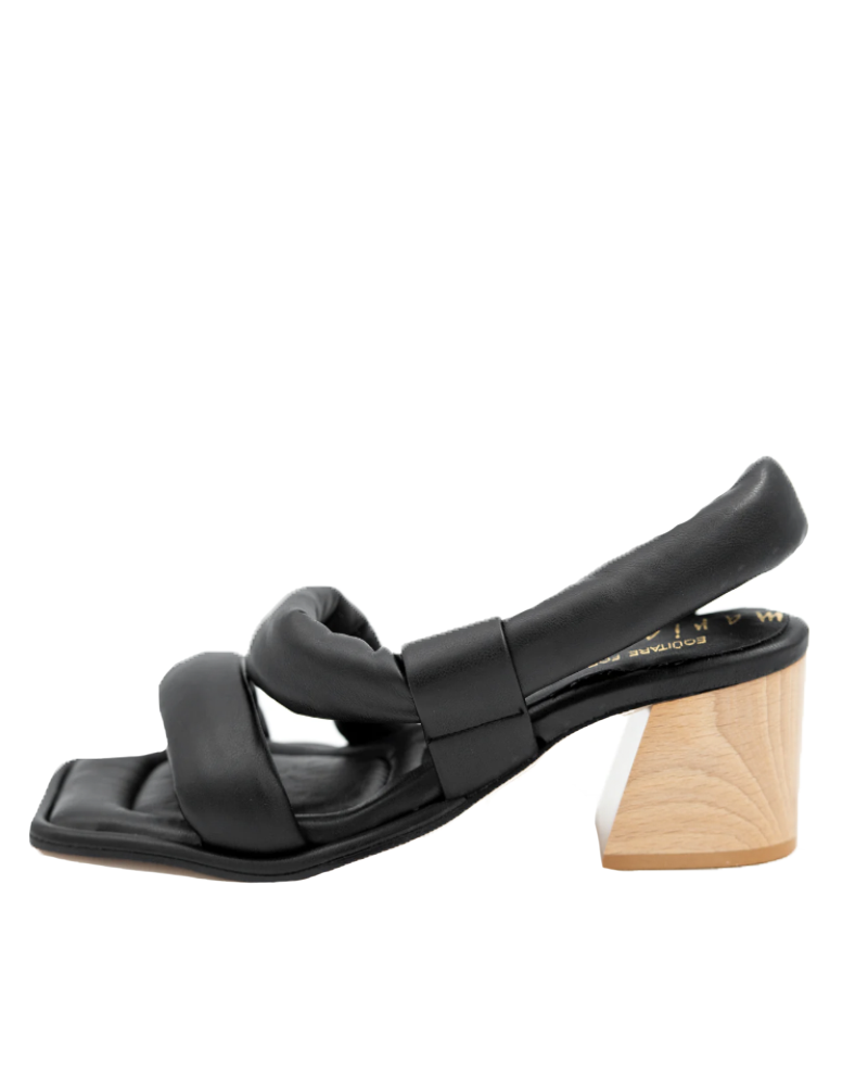 Sandals Eq/Mel
