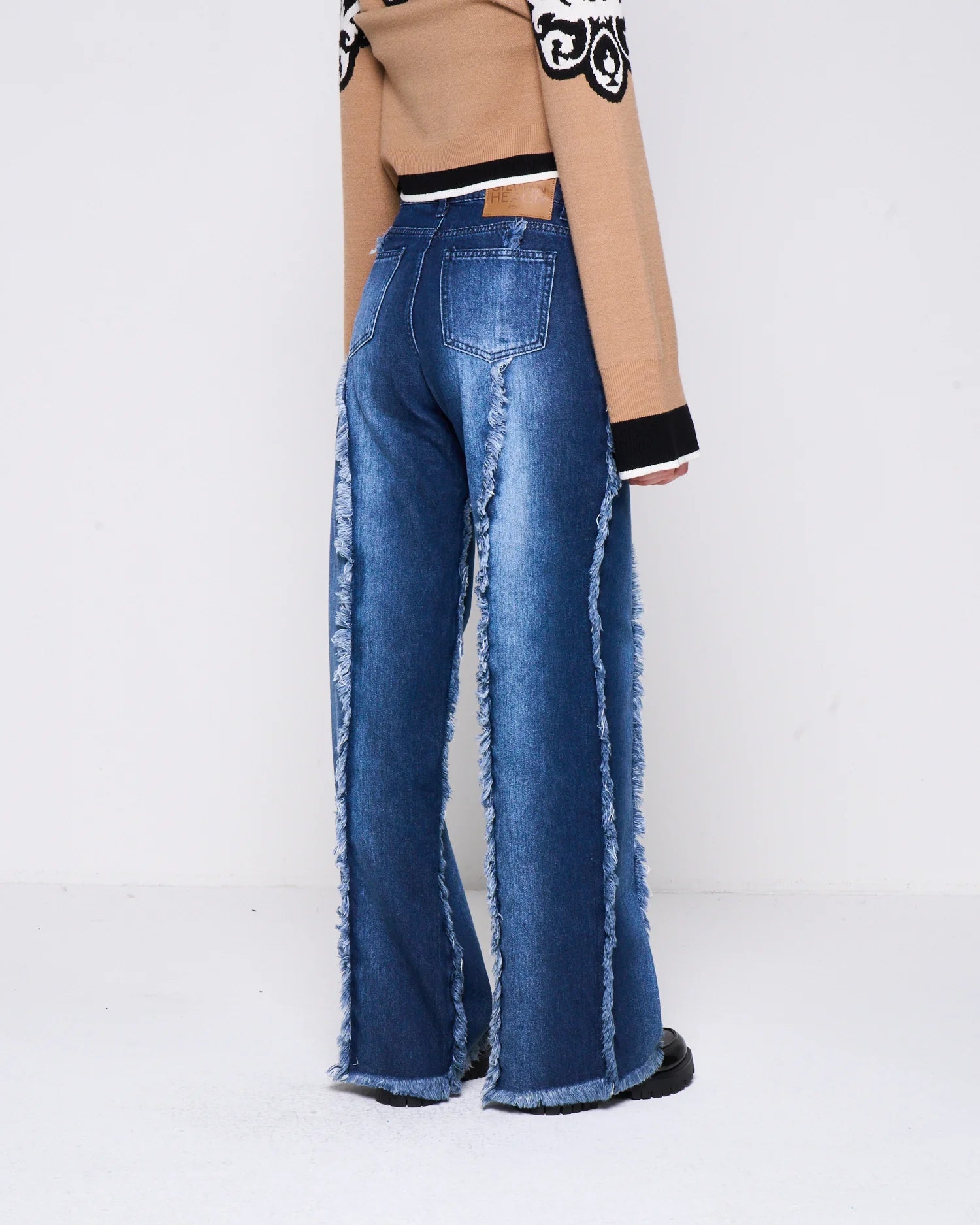 Frayed Edges Denim Jeans