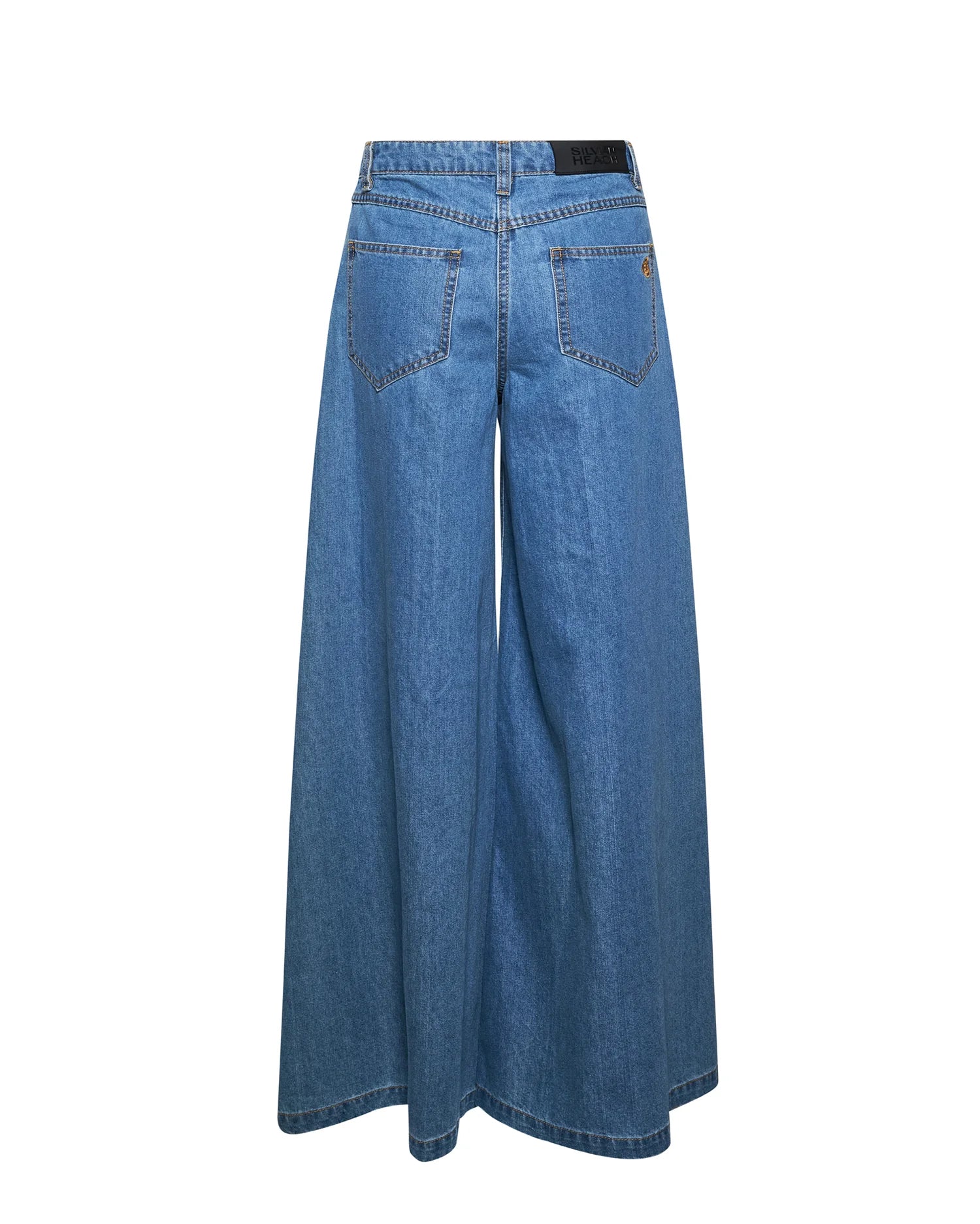 Wide trousers with contemporary design