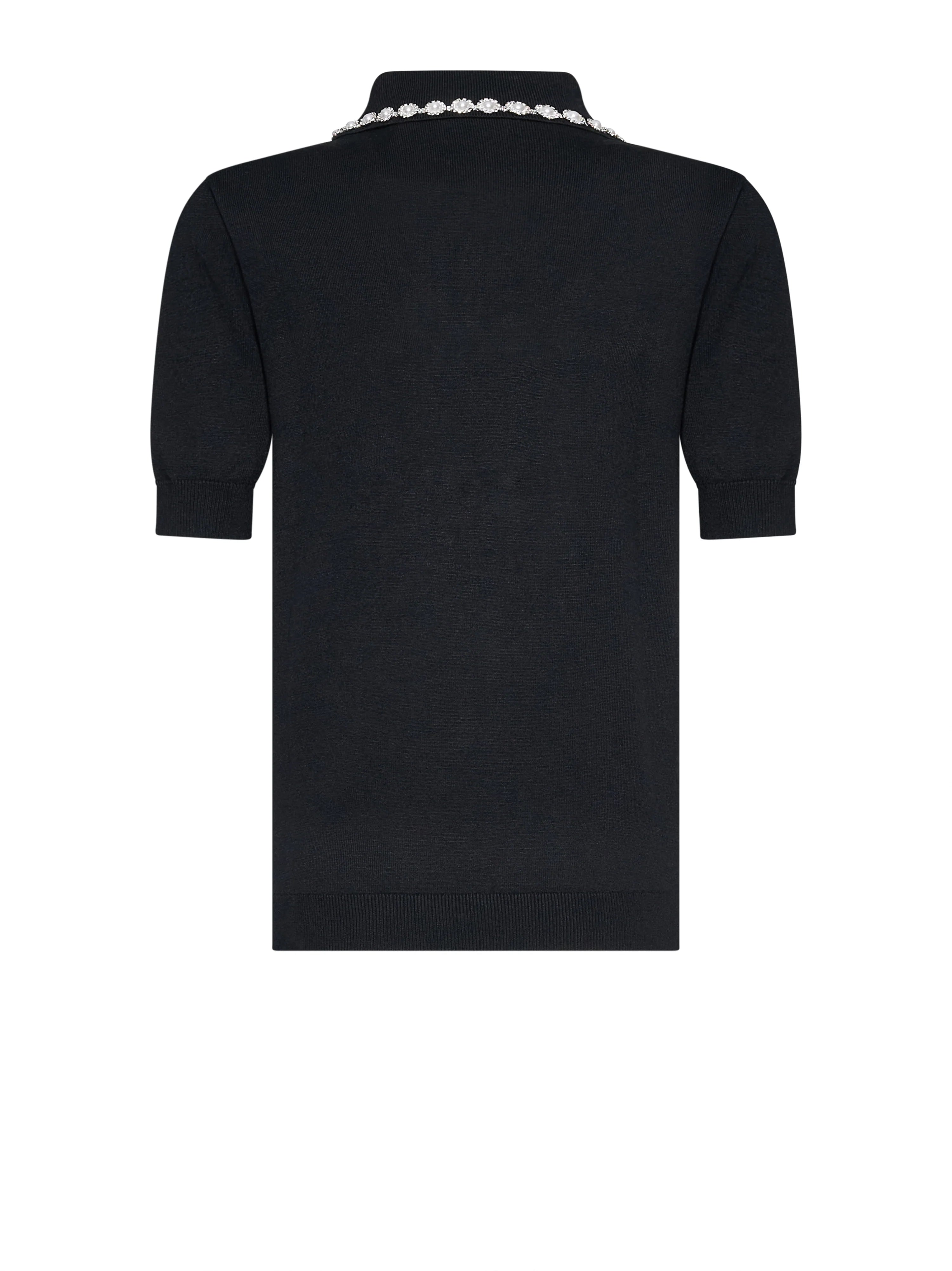 Top with decorated collar and iconic design