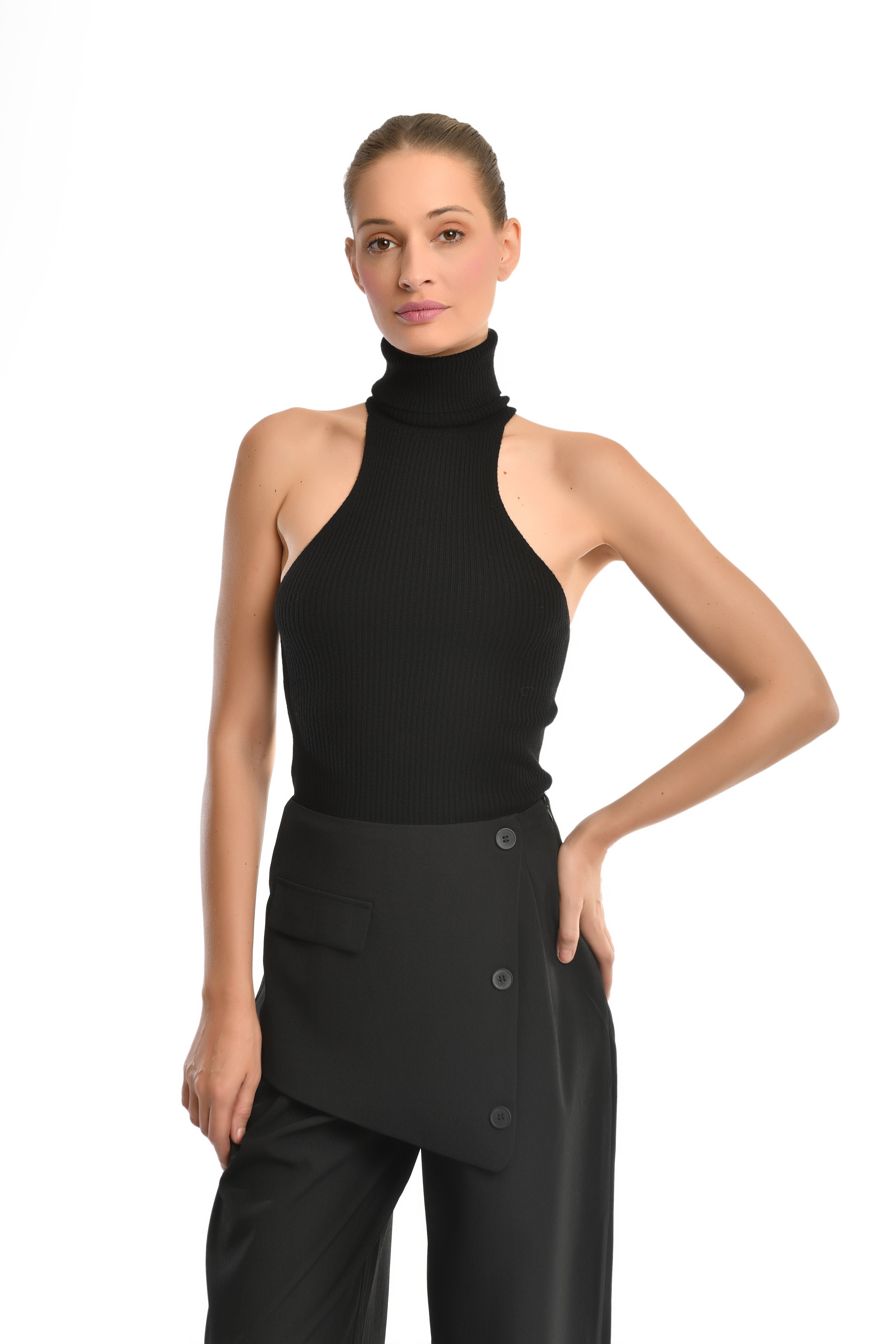 Sleeveless Turtleneck