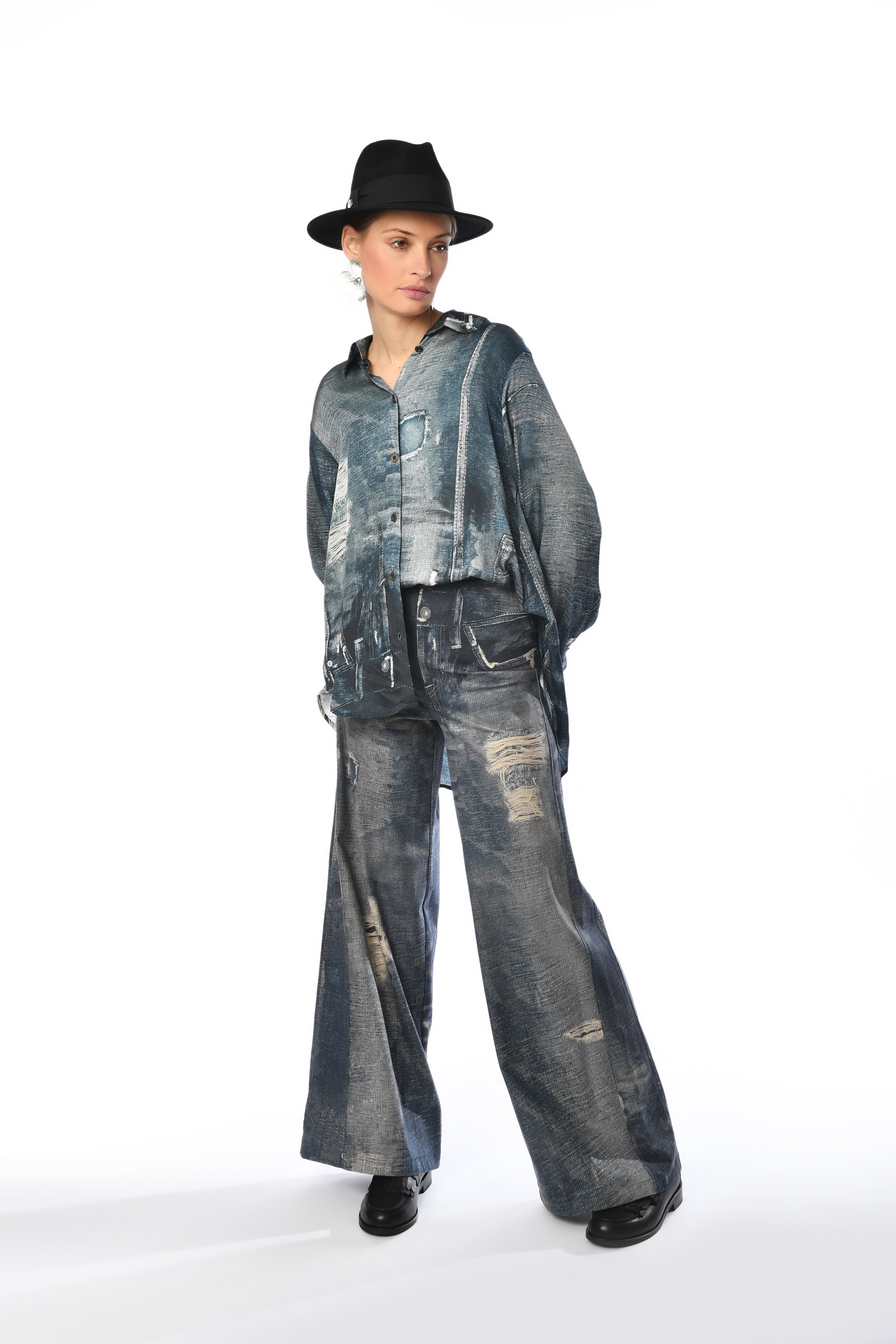 Trendy Denim Jeans