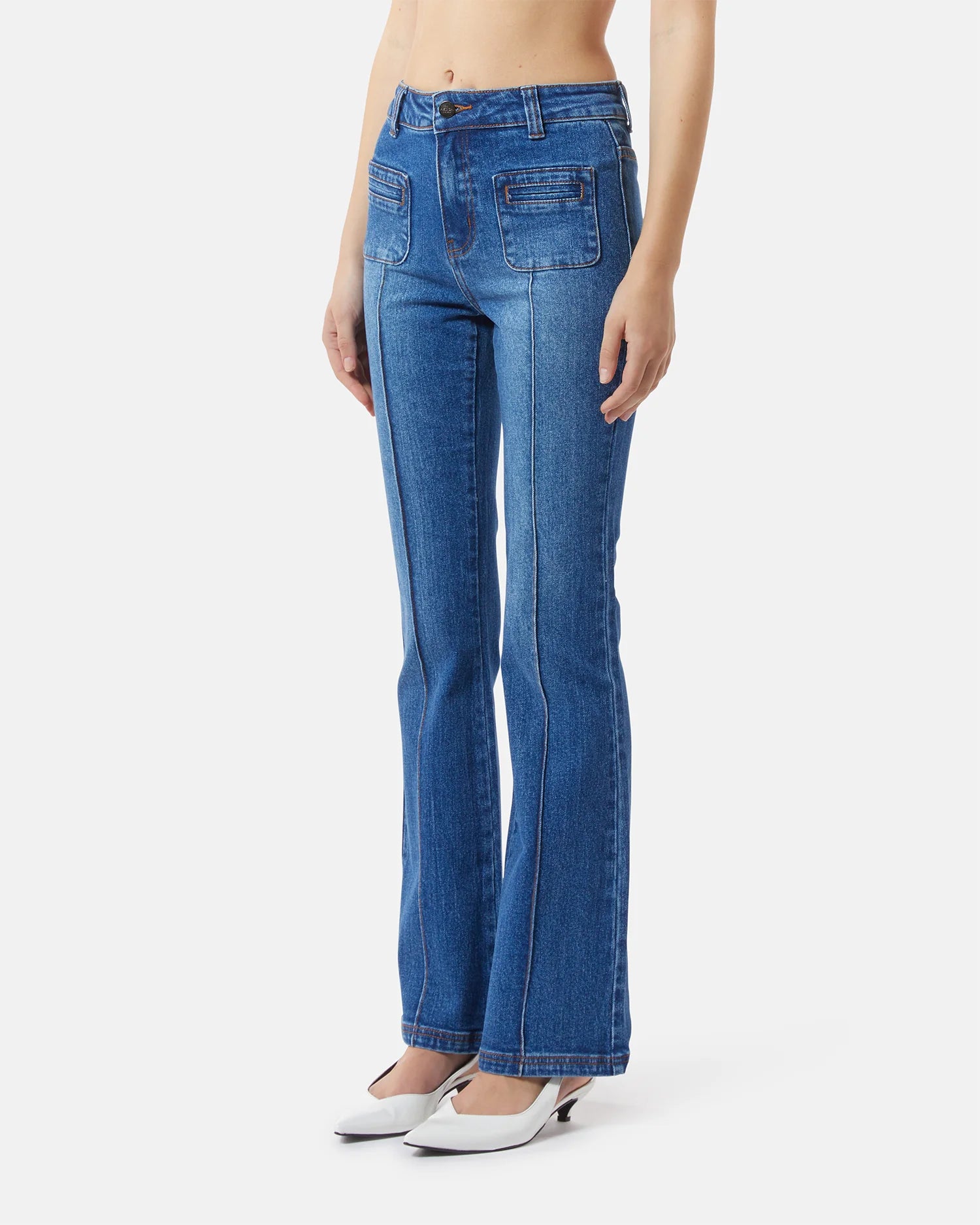 Classic High-Waisted Jeans