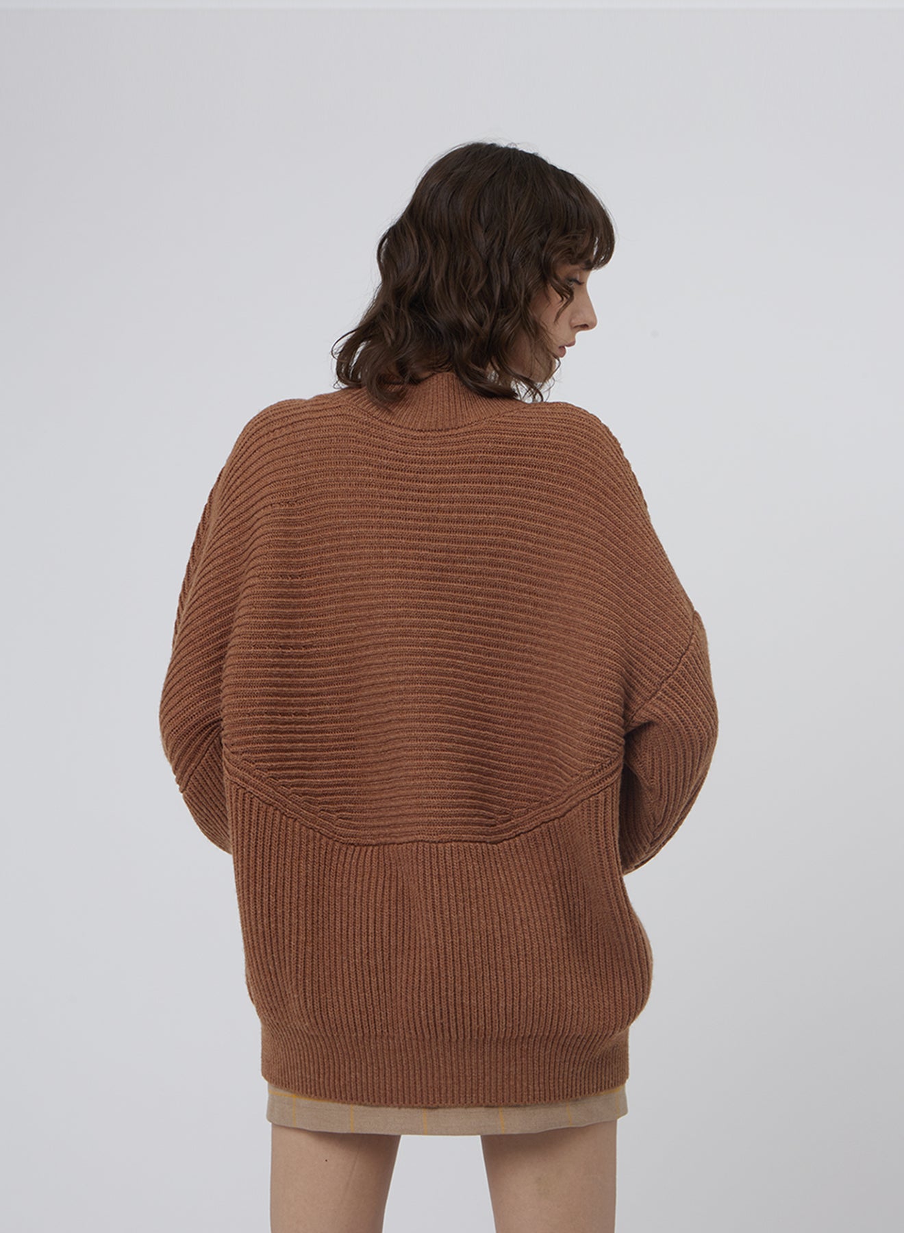 OVER WEARABILITY SWEATER WITH V NECKLINE SI/2031